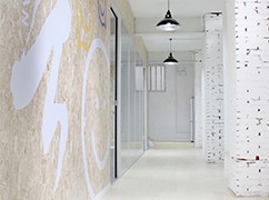 �����k��������